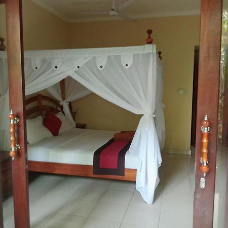Pondok Aldi Hostel Αμέντ Εξωτερικό φωτογραφία