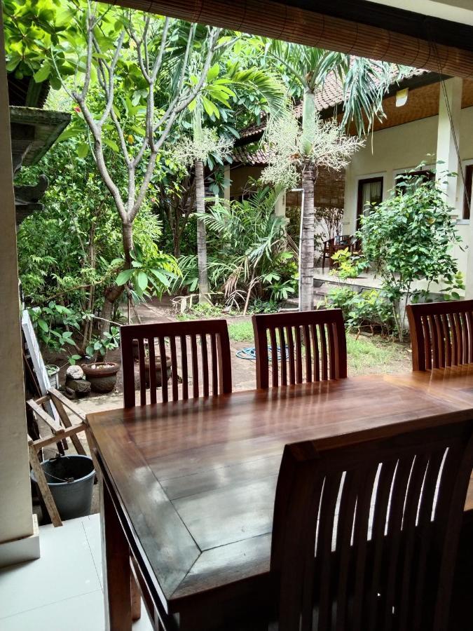 Pondok Aldi Hostel Αμέντ Εξωτερικό φωτογραφία