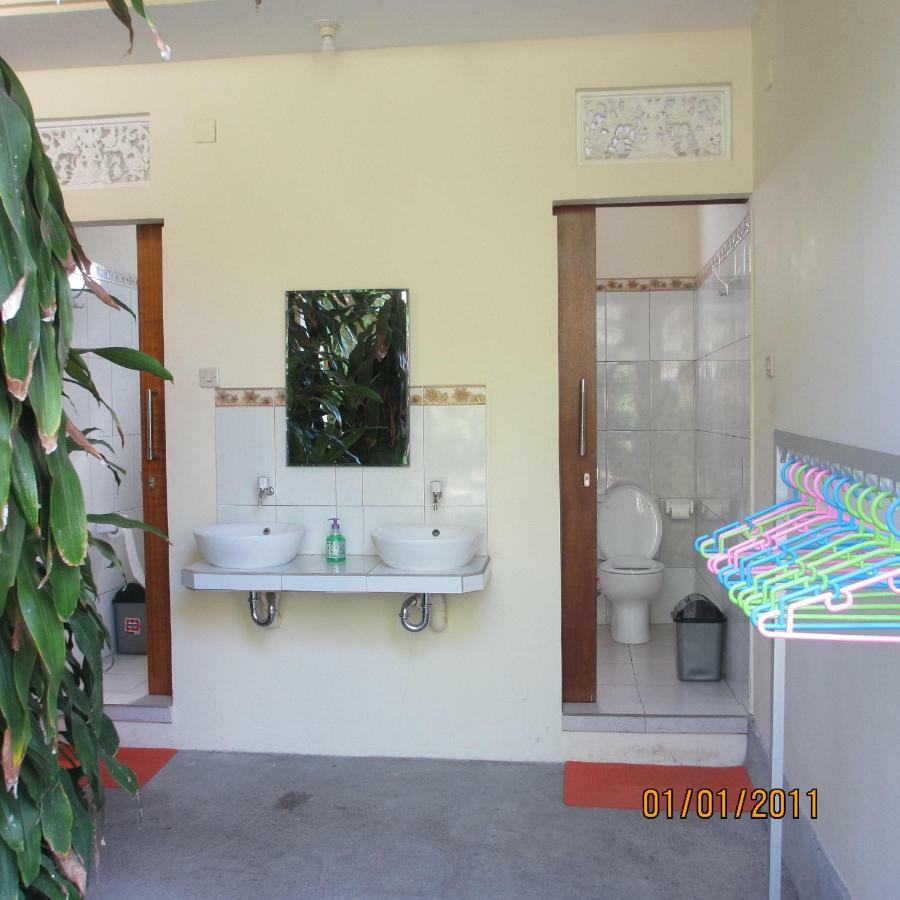 Pondok Aldi Hostel Αμέντ Εξωτερικό φωτογραφία